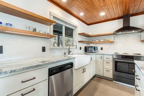 18359 Pinehurst Rd, Bend, OR 97703 photo 12