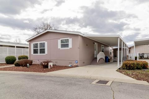 1458 Willow Ct, Grants Pass, OR 97527
