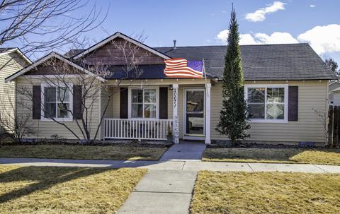 20671 Daisy Ln, Bend, OR 97702 photo 1