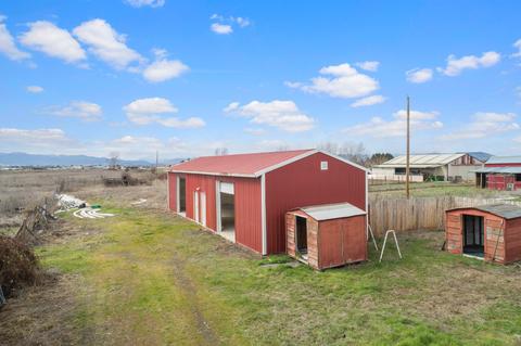 5621 Mcloughlin Dr, Central Point, OR 97502 photo 30
