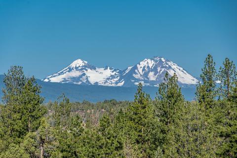 4050 NW Northcliff, Bend, OR 97703