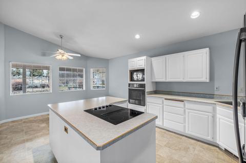 20819 Solstice Dr, Bend, OR 97703 photo 11
