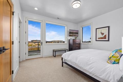 19247 Solomon Dr, Bend, OR 97702 photo 35
