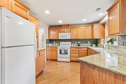 519 Winston Ct, Eagle Point, OR 97524 photo 10
