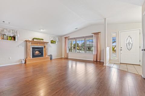 519 Winston Ct, Eagle Point, OR 97524 photo 3