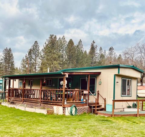 3846 New Hope Rd, Grants Pass, OR 97527