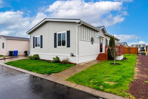 5282 Gold Dust St NE # 224, Salem, OR 97305