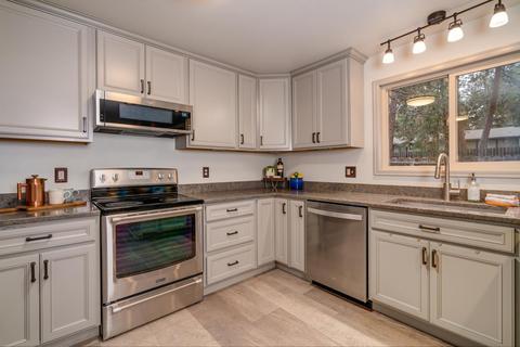 61131 Echo Hollow Rd, Bend, OR 97702 photo 15