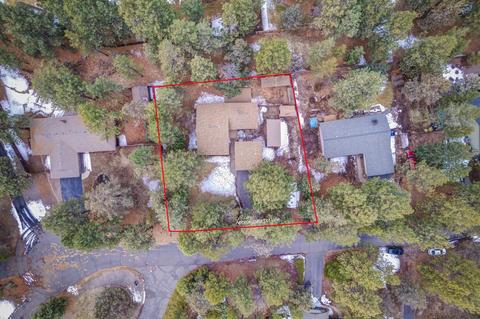 61131 Echo Hollow Rd, Bend, OR 97702 photo 2