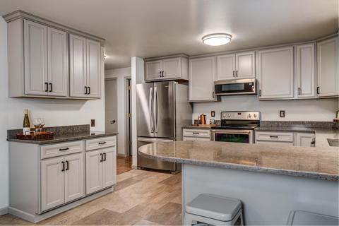 61131 Echo Hollow Rd, Bend, OR 97702 photo 13