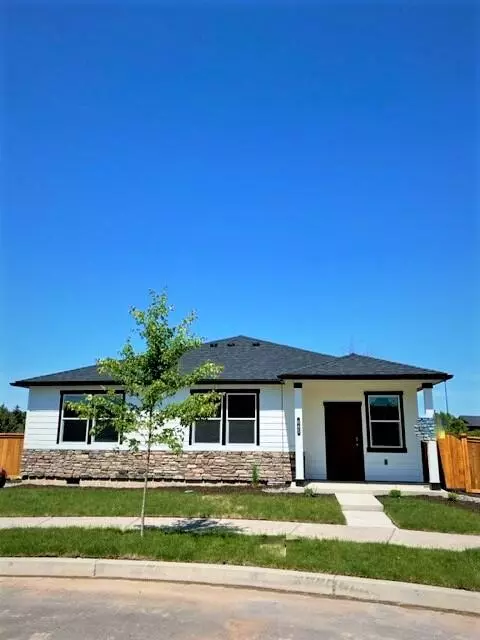 645 NE Union Loop # 106, Prineville, OR 97754