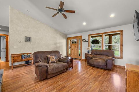 22860 Nelson Rd, Bend, OR 97701 photo 13