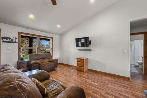 22860 Nelson Rd, Bend, OR 97701 photo 14