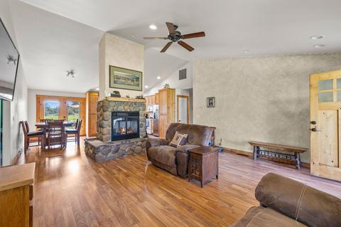 22860 Nelson Rd, Bend, OR 97701 photo 12