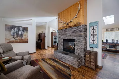 54895 Tamarack Rd, Bend, OR 97707 photo 19