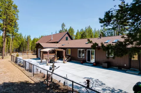 54895 Tamarack Rd, Bend, OR 97707 photo 41