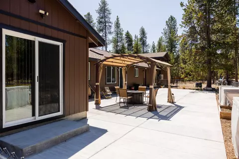 54895 Tamarack Rd, Bend, OR 97707 photo 44