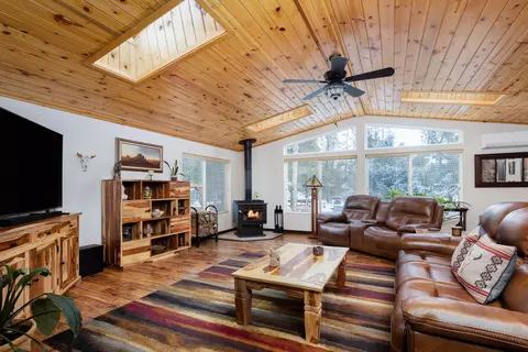 54895 Tamarack Rd, Bend, OR 97707 photo 17