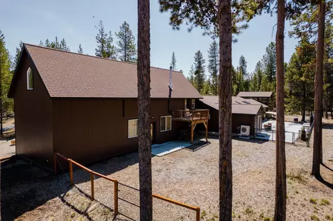 54895 Tamarack Rd, Bend, OR 97707 photo 11