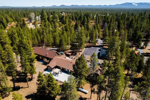 54895 Tamarack Rd, Bend, OR 97707 photo 10