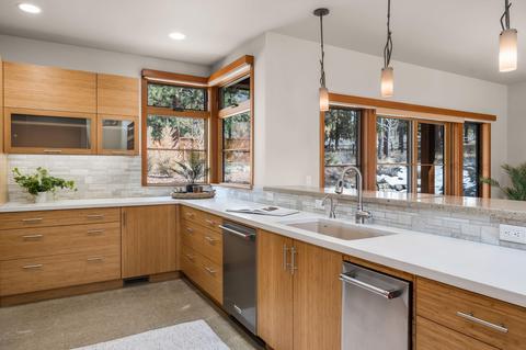 220 NW Skyliner Summit Loop, Bend, OR 97703 photo 19