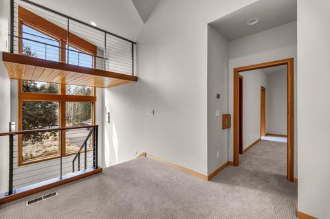 220 NW Skyliner Summit Loop, Bend, OR 97703 photo 36