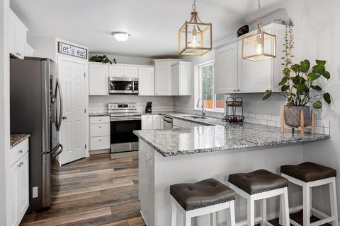 56591 Lunar Dr, Bend, OR 97707 photo 6