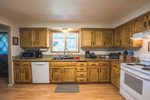 62575 Dixon Loop, Bend, OR 97701 photo 10