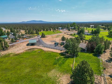 62575 Dixon Loop, Bend, OR 97701 photo 52