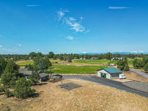 62575 Dixon Loop, Bend, OR 97701 photo 48