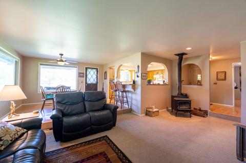 62575 Dixon Loop, Bend, OR 97701 photo 21