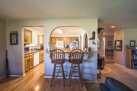 62575 Dixon Loop, Bend, OR 97701 photo 17