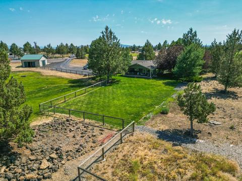 62575 Dixon Loop, Bend, OR 97701 photo 53