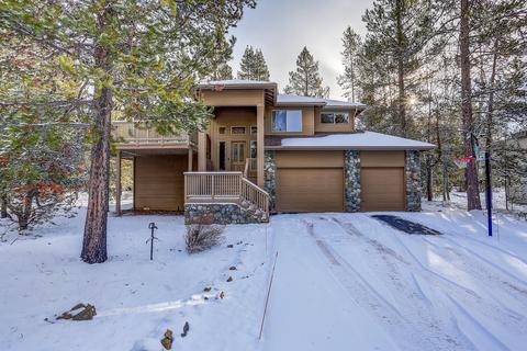 18015 Hickory Ln, Sunriver, OR 97707