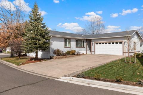 10 E South Stage Rd #SPC 402, Medford, OR 97501