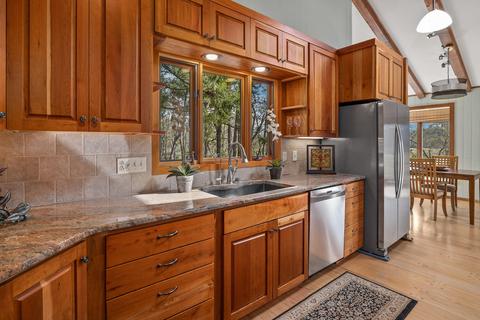 355 Gunnell Rd, Grants Pass, OR 97526 photo 27
