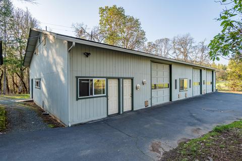 355 Gunnell Rd, Grants Pass, OR 97526 photo 57