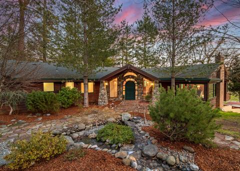355 Gunnell Rd, Grants Pass, OR 97526 photo 12