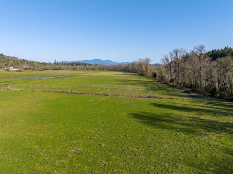 355 Gunnell Rd, Grants Pass, OR 97526 photo 65
