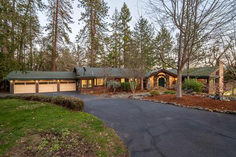 355 Gunnell Rd, Grants Pass, OR 97526 photo 11