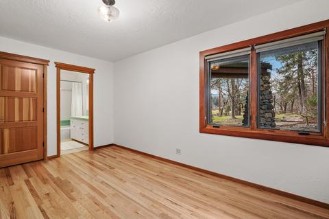 355 Gunnell Rd, Grants Pass, OR 97526 photo 38
