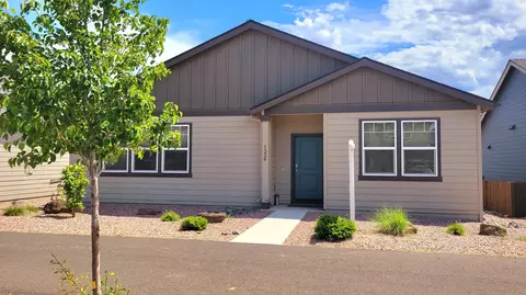 1336 NW Varnish Ave, Redmond, OR 97756