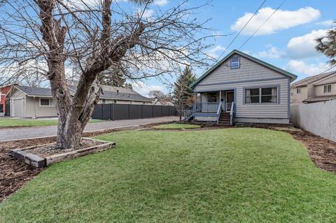 102 NW Adams Pl, Bend, OR 97703