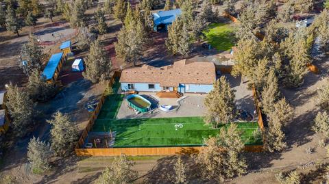 6787 SW Mustang Rd, Terrebonne, OR 97760