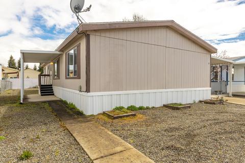 3501 Avenue C #21, White City, OR 97503