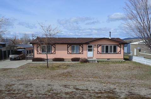 1053 S Mchaley Ave, Prairie City, OR 97869