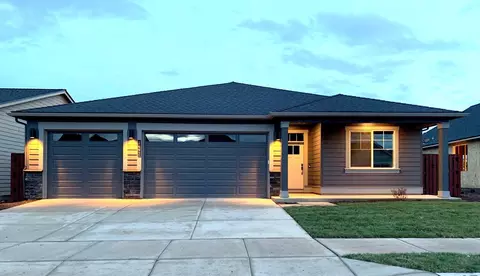 1492 NE Rosemont St, Prineville, OR 97754