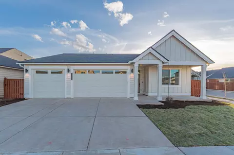 1220 NE Henry Dr, Prineville, OR 97754