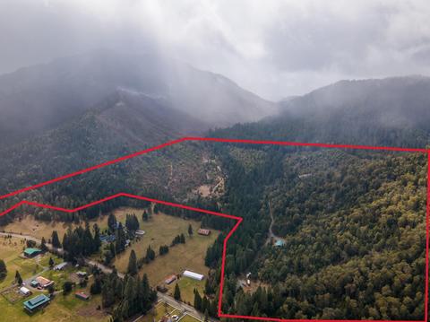 2295 Quines Creek Rd, Azalea, OR 97410