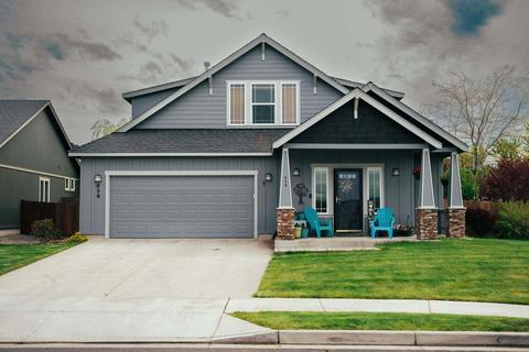 639 NE Marigold St, Madras, OR 97741